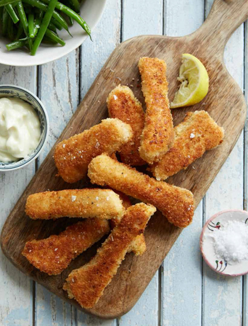 Рыбные палочки из лосося