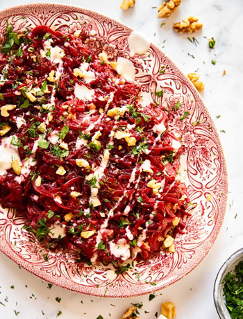 Салат из свеклы с грецкими орехами