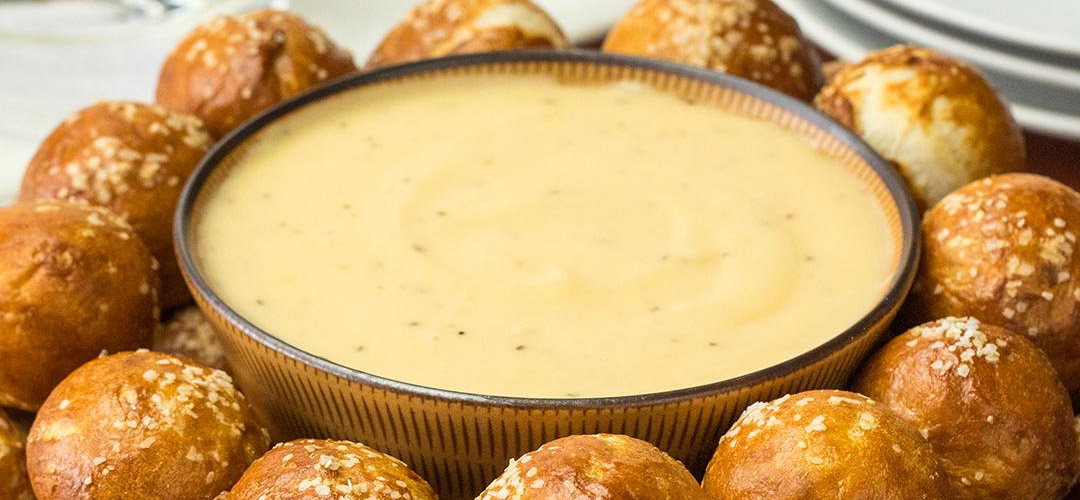 Простой сырный соус