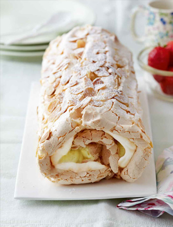 Меренговый рулет с лимонным курдом
